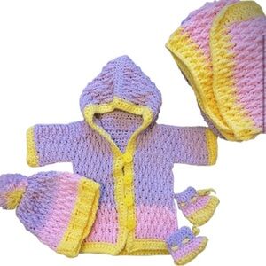 BRAND NEW Handmade Newborn Gift Set, Super Soft Knit Sweater, Hat, Blanket, Shoe